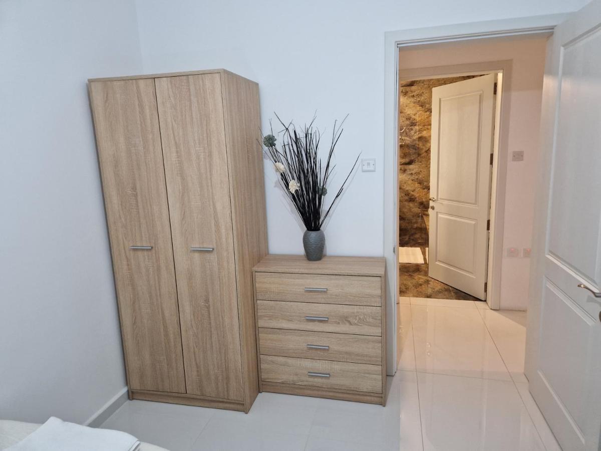 Town Pent House Leilighet Luqa Eksteriør bilde